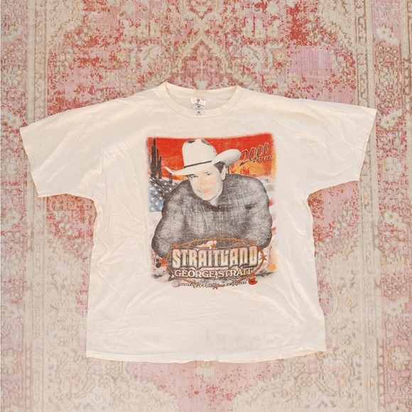 Gildan Other - Vintage Men’s Short Sleeve T-Shirt